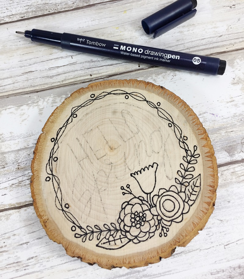 Coloring a wood slice with Tombow Irojiten Colored Pencils