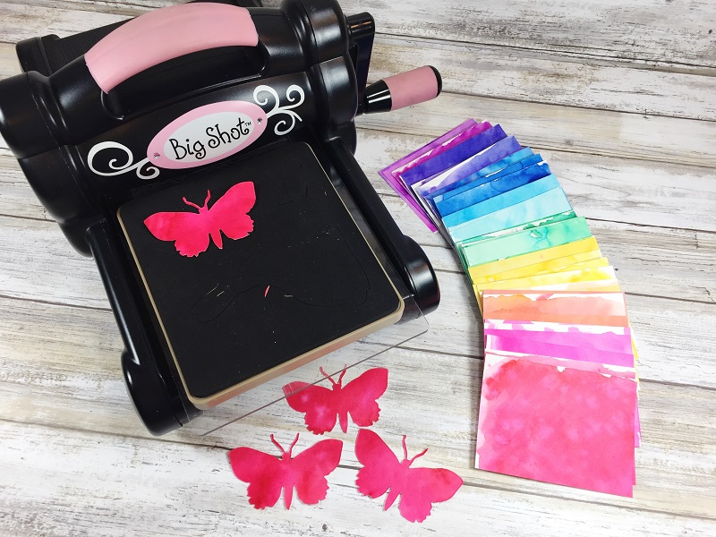 Create a DIY Rainbow Butterfly Wreath with Tombow Dual Brush Pens