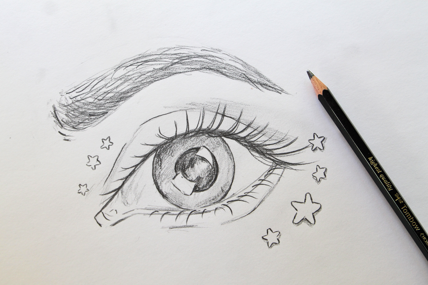 simple pencil eye drawing