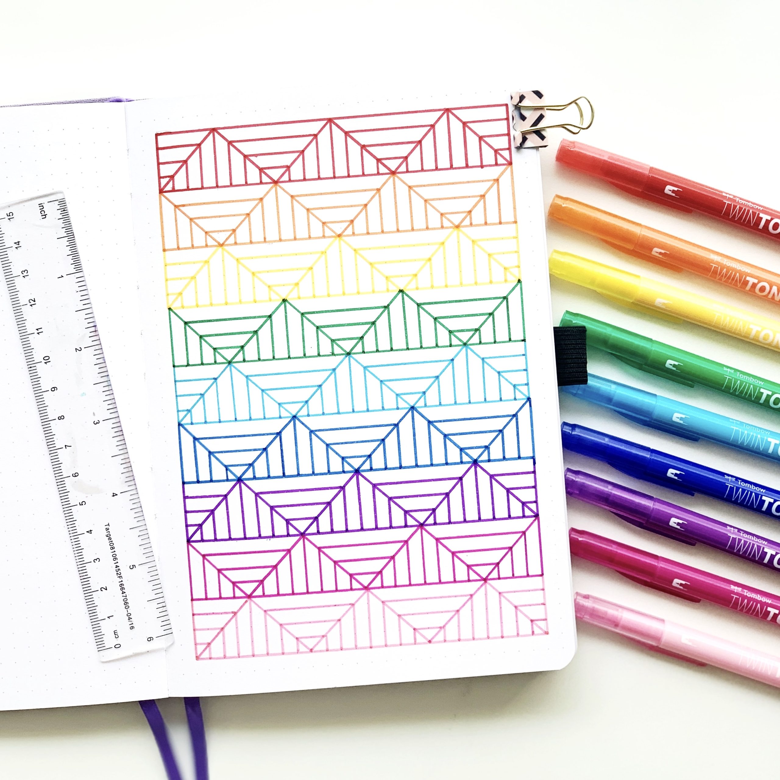 DIY Geometric Pattern Tutorial - Adrienne Castleton