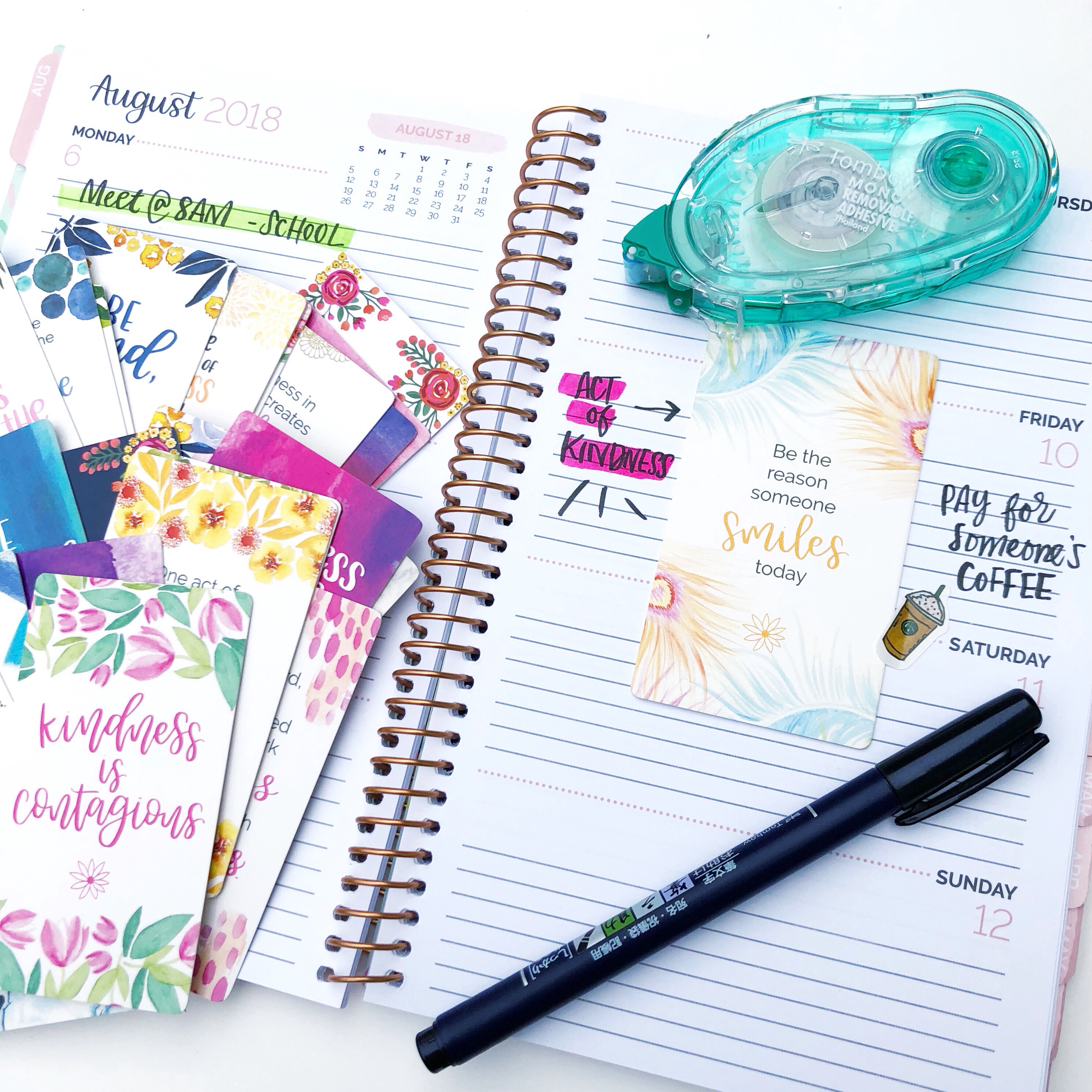 Lauren Fitzmaurice of Renmade Calligraphy shows you 3 ways to plan with the heart using Tombow and Bloom Planner products.