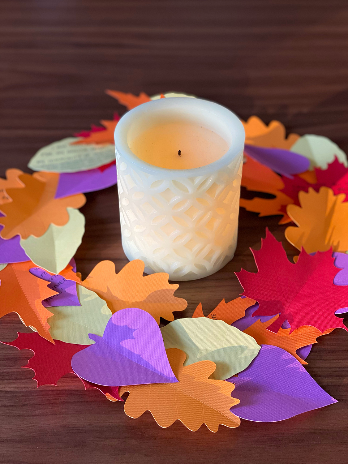 Make a Thanksgiving Centerpiece From Paper - Jessica Mack