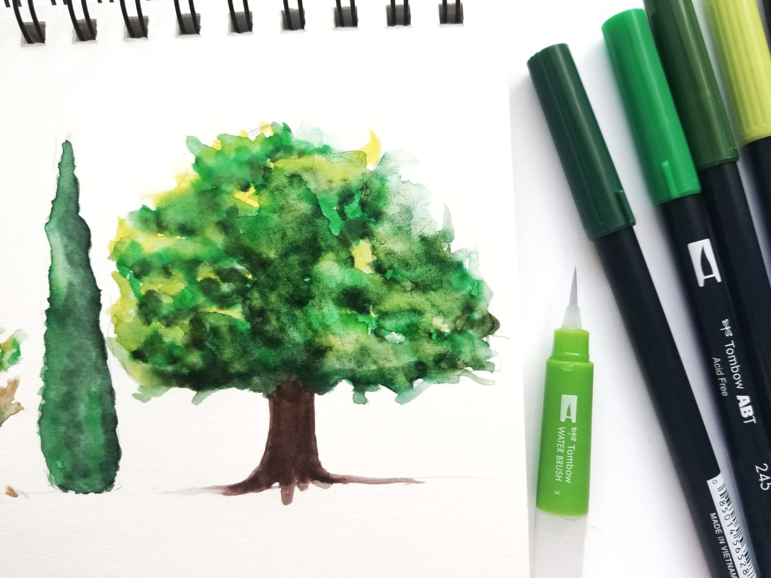 Easy Watercolor Trees with Tombow Dual Brush Pens ⋆ The Petite Planner