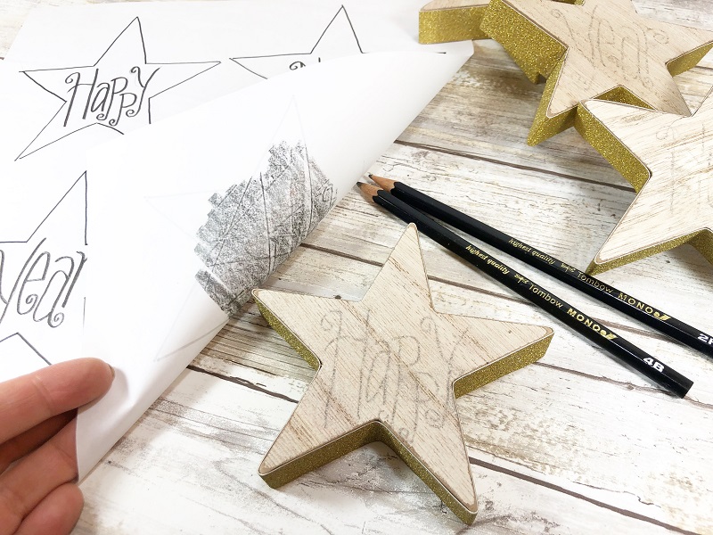 TOMBOW HAND LETTERED HAPPY NEW YEAR STAR DECOR CREATIVELY BETH