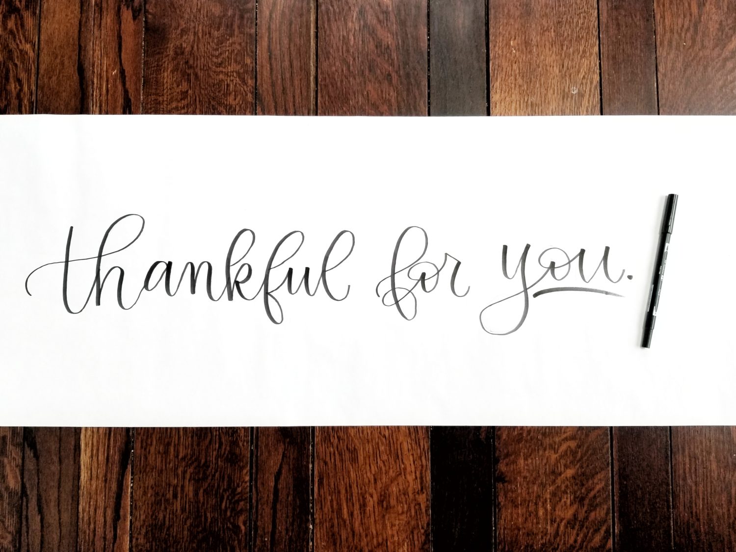 Make a personal and creative Thanksgiving table in 5 minutes with @graceannestudio using @tombowusa Dual Brush Pens!