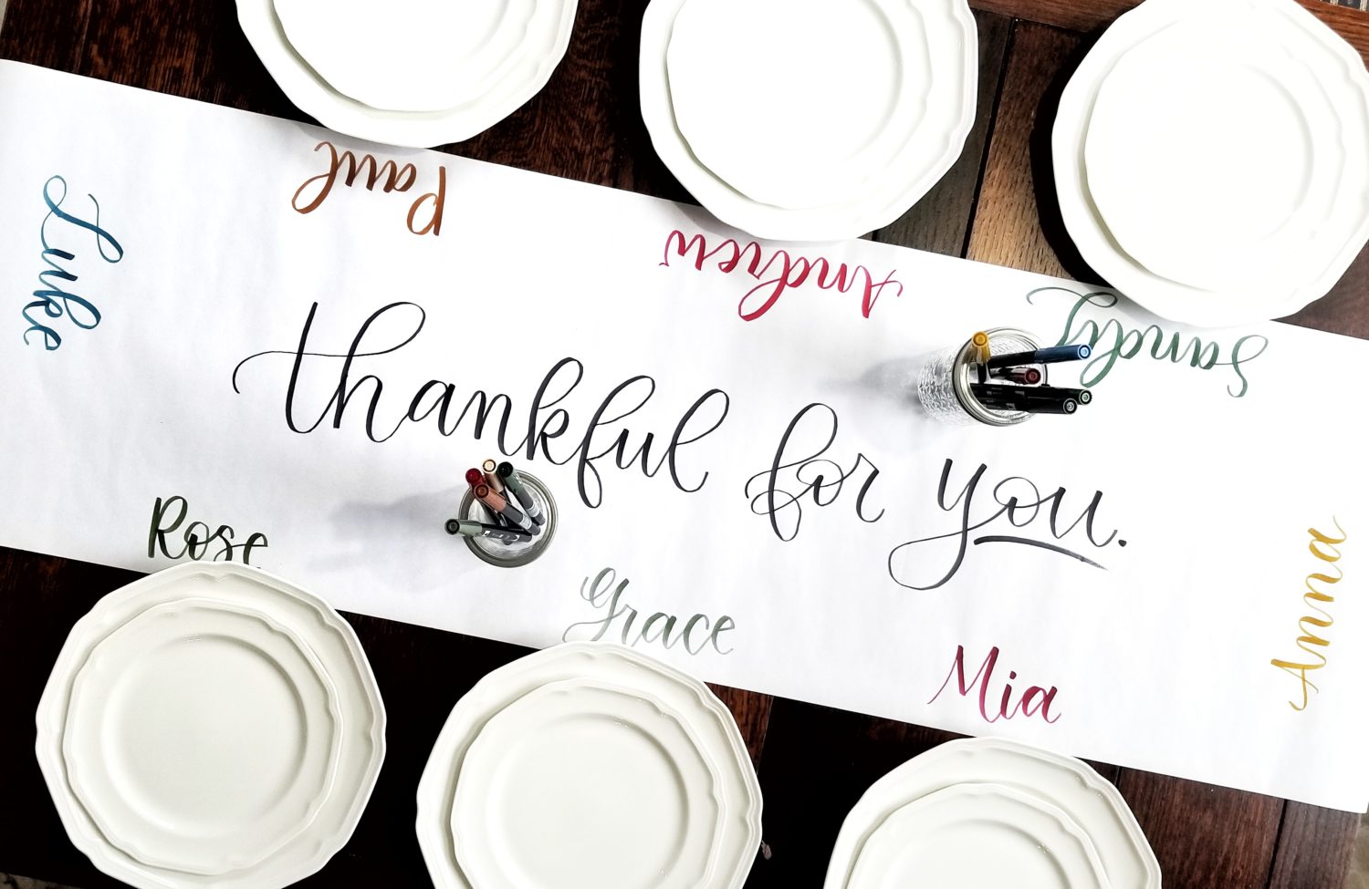 Make a personal and creative Thanksgiving table in 5 minutes with @graceannestudio using @tombowusa Dual Brush Pens!