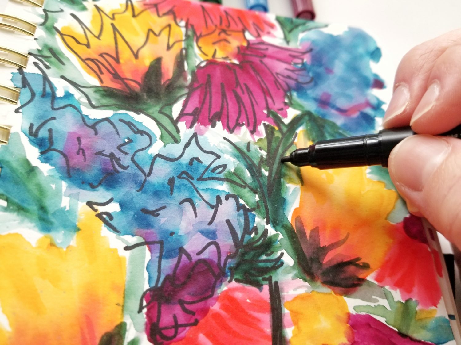 Create stress-free florals with @graceannestudio using the @tombowusa Watercolor Set!