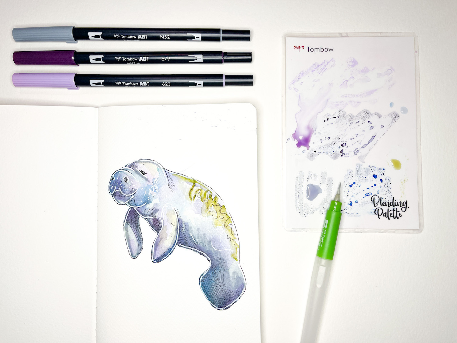 Learn these 3 Easy Ways to Watercolor with Tombow Dual Brush Pens following this tutorial by Katie Smith on the Tombow blog!