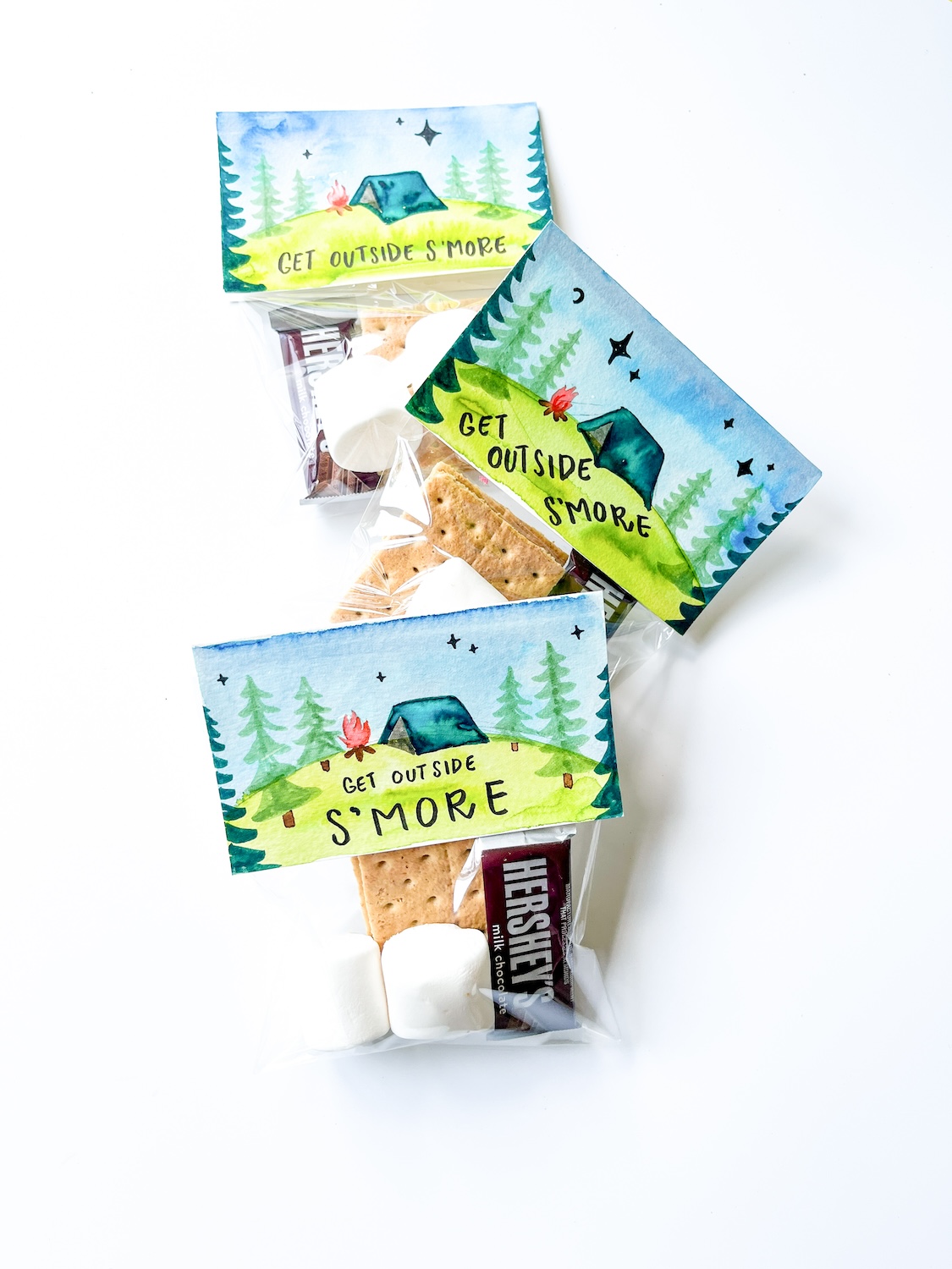 DIY S'mores Packs using @tombowusa supplies!