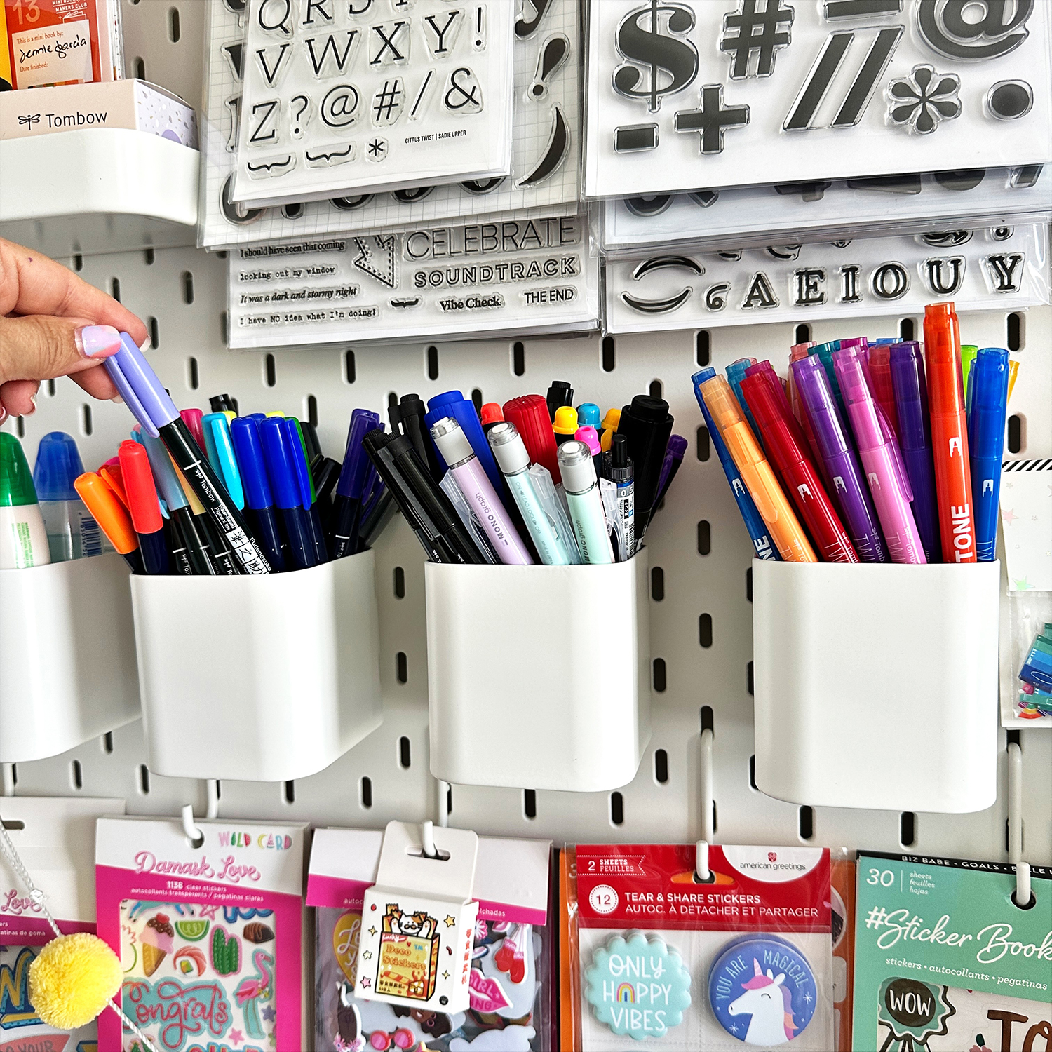 Whether you have a Storage Tote bag or an office, having a place for everything it's key to organize. It makes finding your items and cleaning up faster and more efficient. #tombow #planner