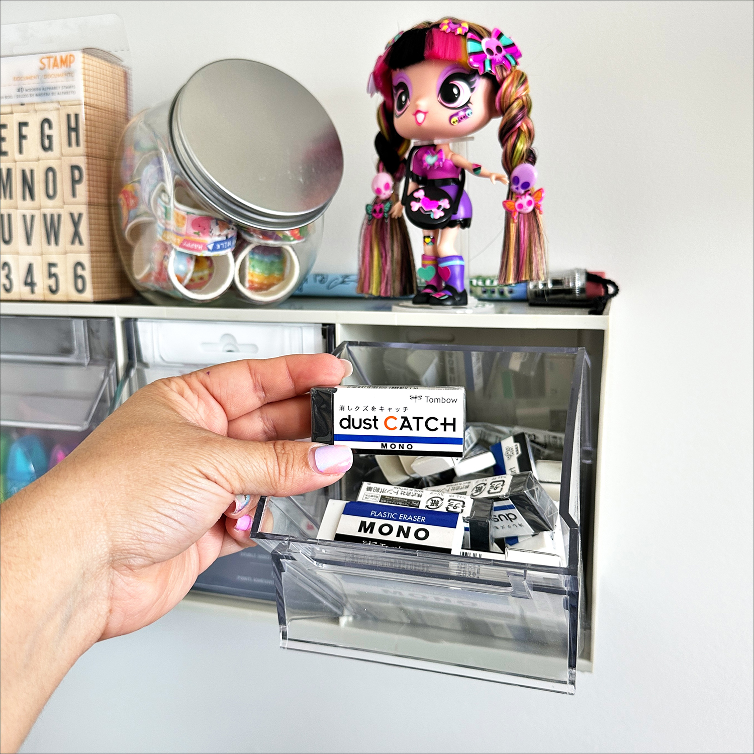 Whether you have a Storage Tote bag or an office, having a place for everything it's key to organize. It makes finding your items and cleaning up faster and more efficient. #tombow #planner