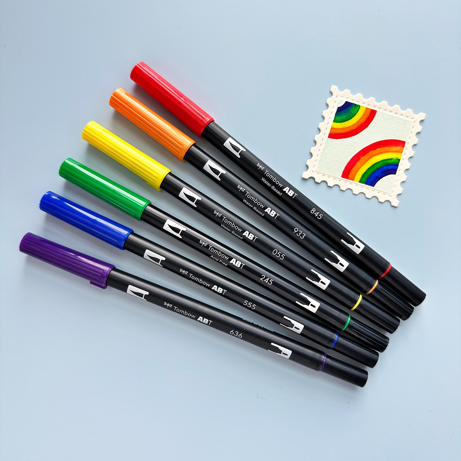 Create little art pieces using Tombow Dual Brush Pens and Maruman Watercolor Paper. #tombow #watercolor