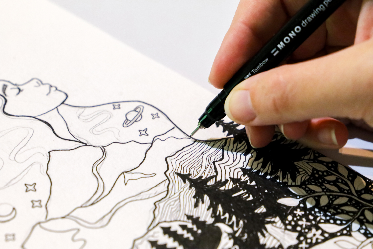 Learn how to draw a fantasy Book Cover Illustration using Tombow's MONO Drawing Pens with this tutorial by Katie Smith