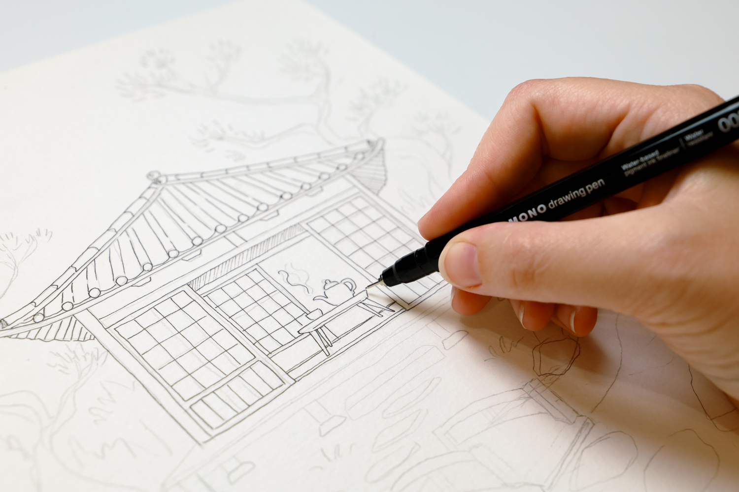 @studiokatie drawing a Japanese Tea House using an @tombowusa MONO Drawing Pen