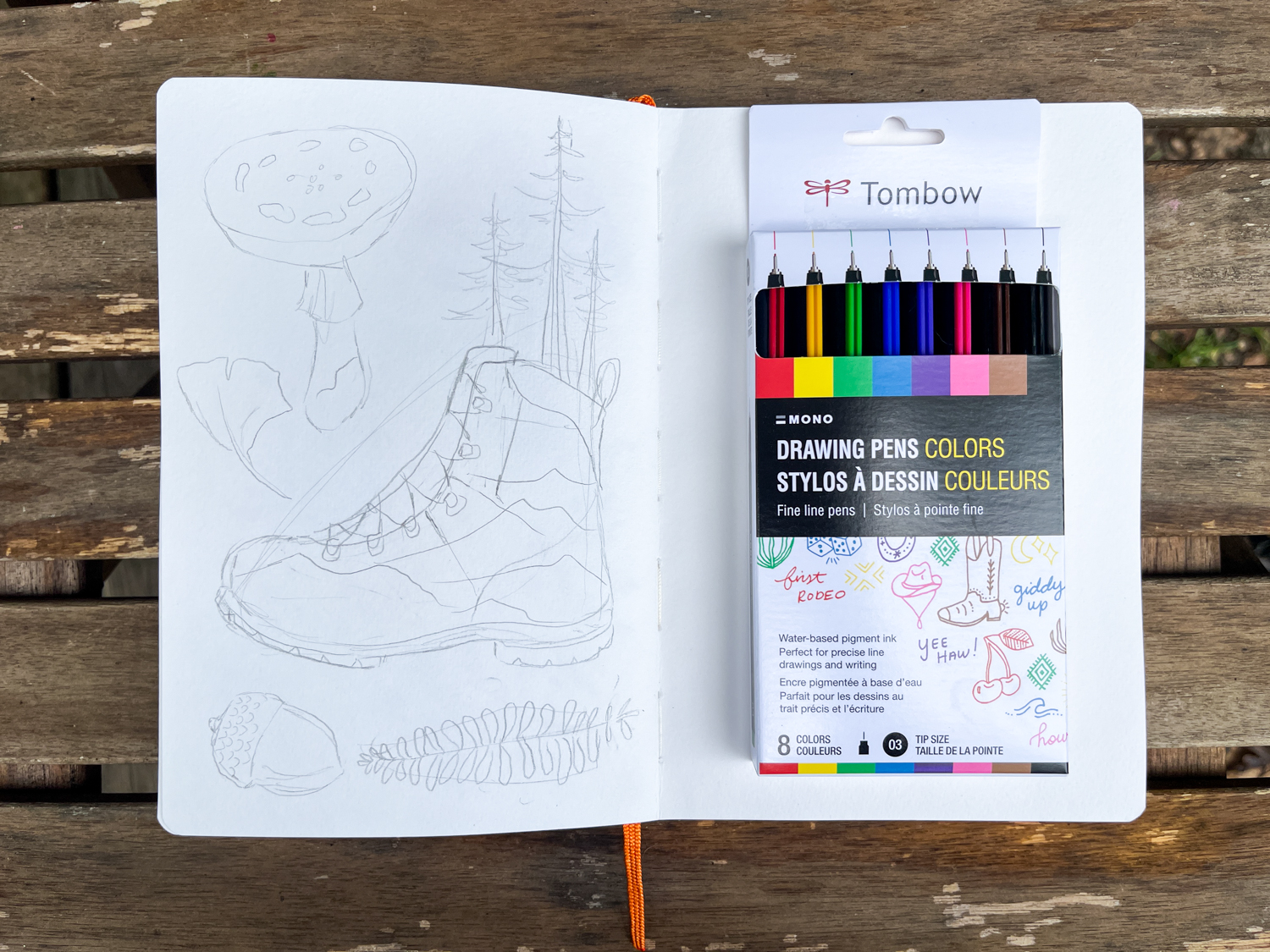@tombowusa MONO Drawing Pen Colors on a sketchbook