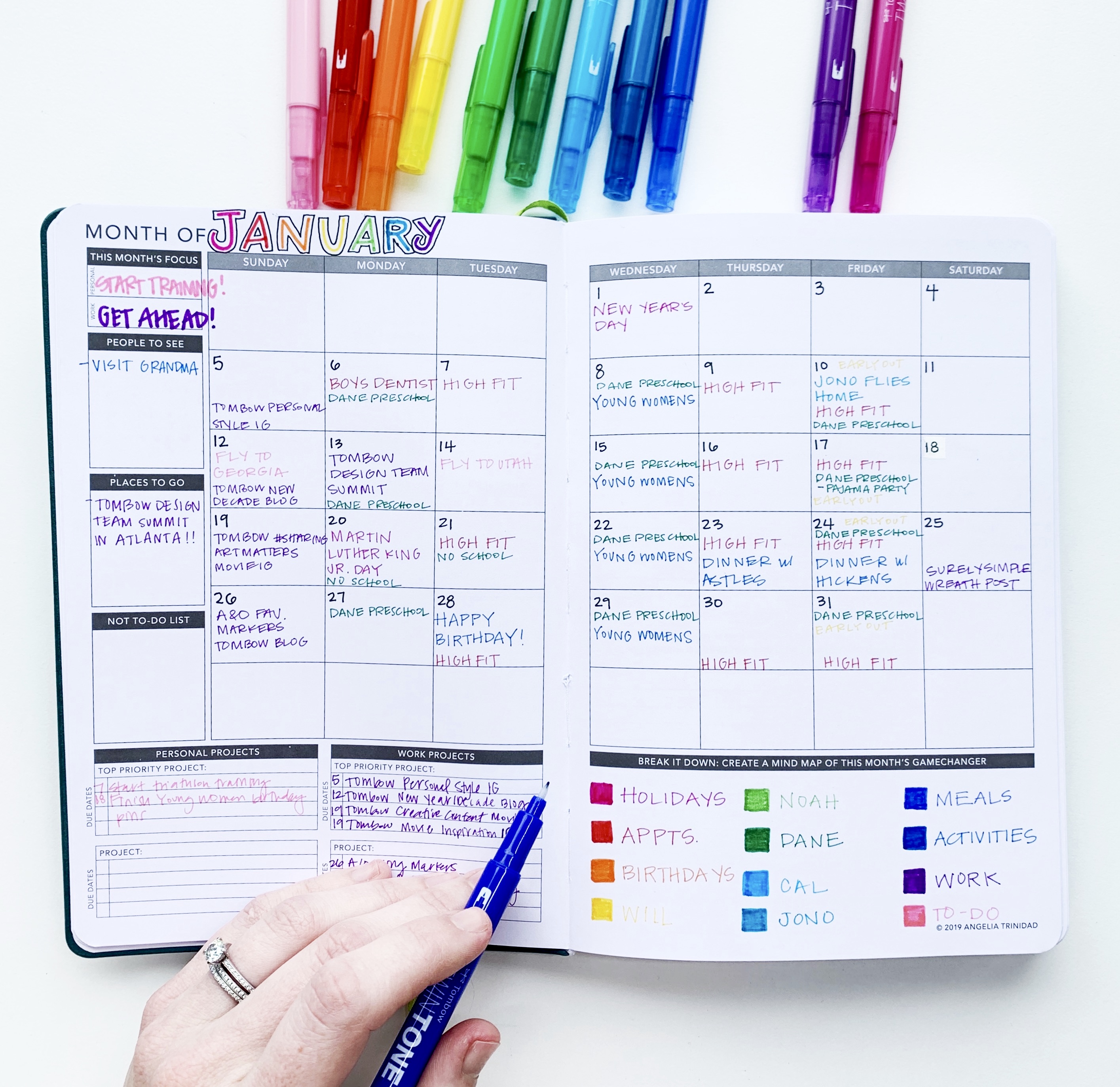 5 ways to personalize your Passion Planner with Adrienne from @studio80design!