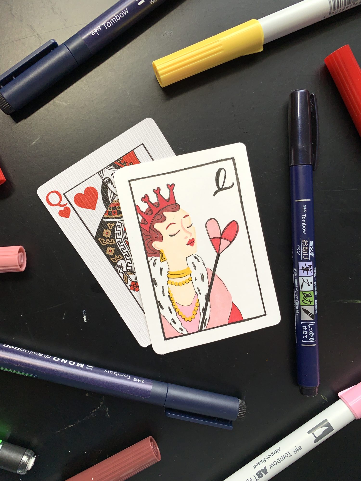 Learn how to illustrate your own playing card using @tombowusa ABT PRO Alcohol Markers. Tutorial by @LePereLetters. #Tombow #ABTPROAlcoholMarkers