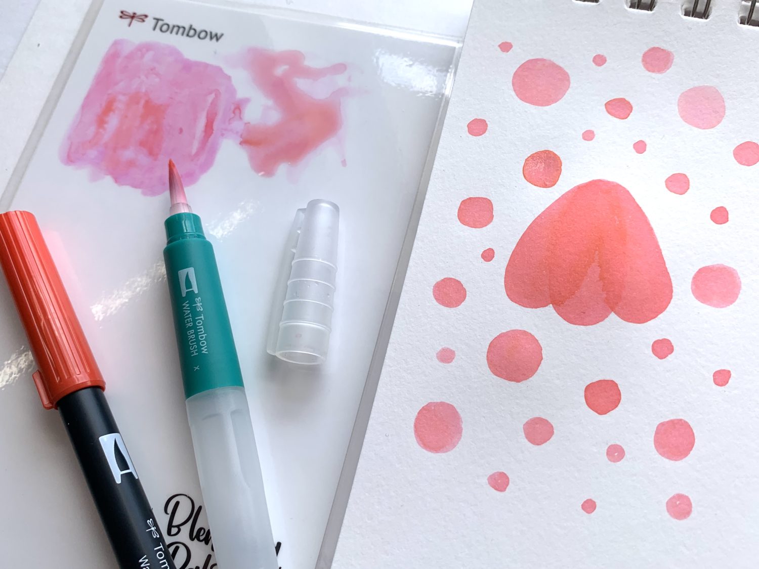 Use the @TombowUSA Water Brush for your next art project! Tutorial by @LePereLetters. #waterbrushart #easyartprojectideas
