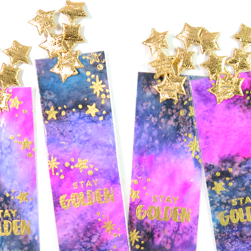 Galaxy Bookmark Teacher Appreciation Gifts with @tombowusa and @popfizzpaper #tombowusa #pfplovestombow