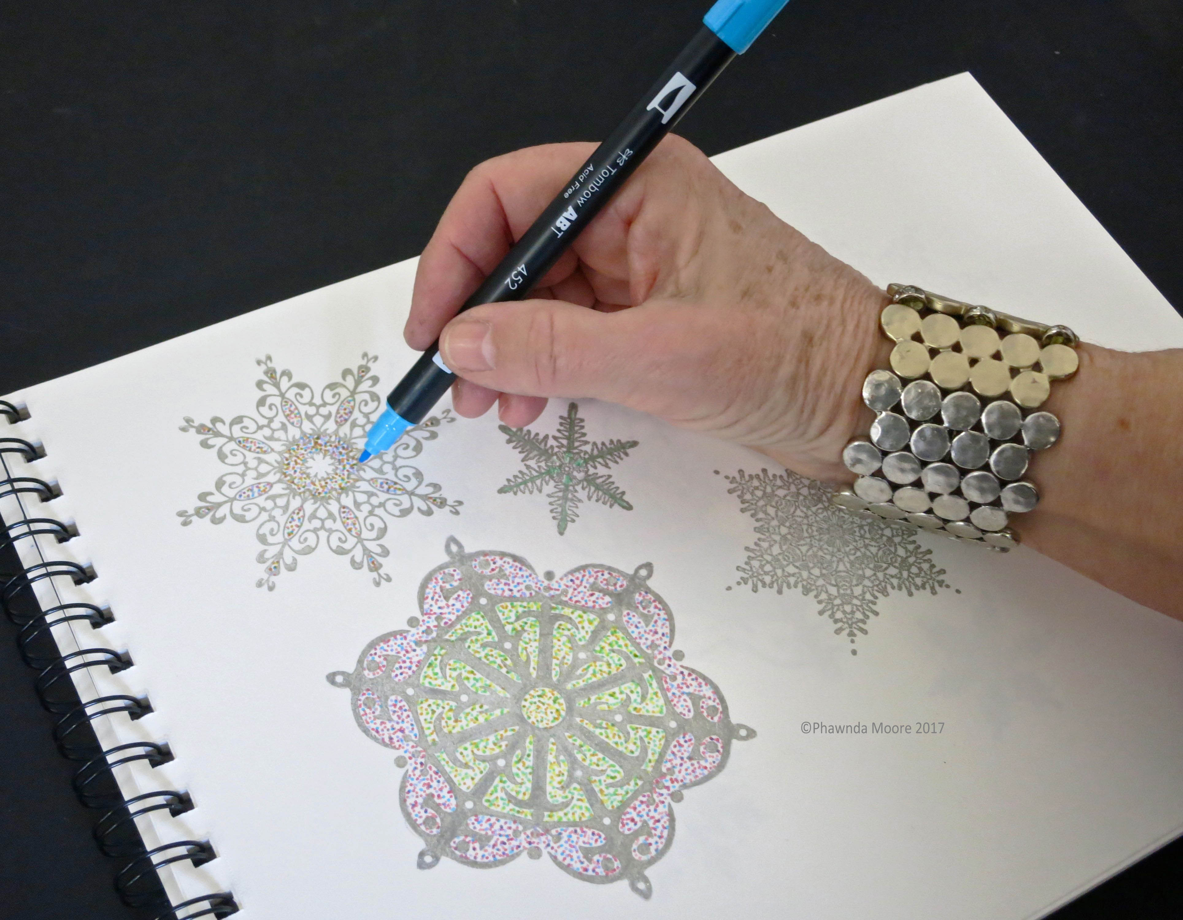 How to draw snowflakes with Tombow's Pastel Dual Brush Pen 10-pack
