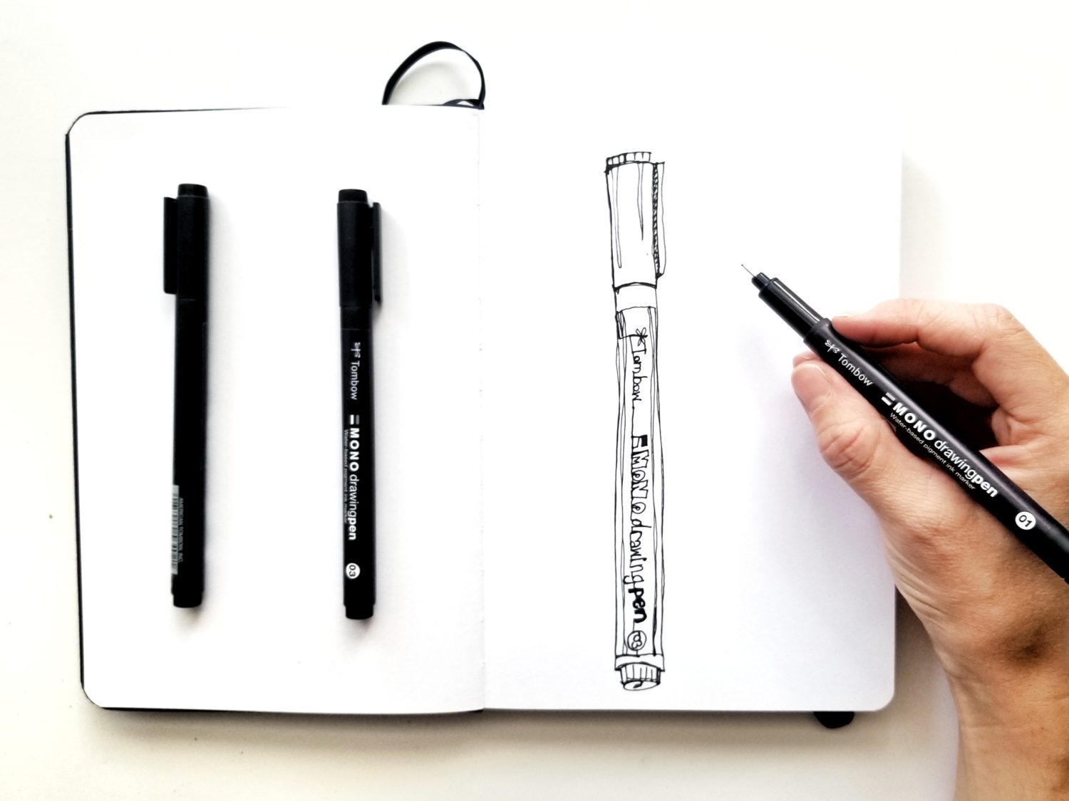 Use @tombowusa MONO Drawing Pens for continuous line drawing with @graceannestudio!