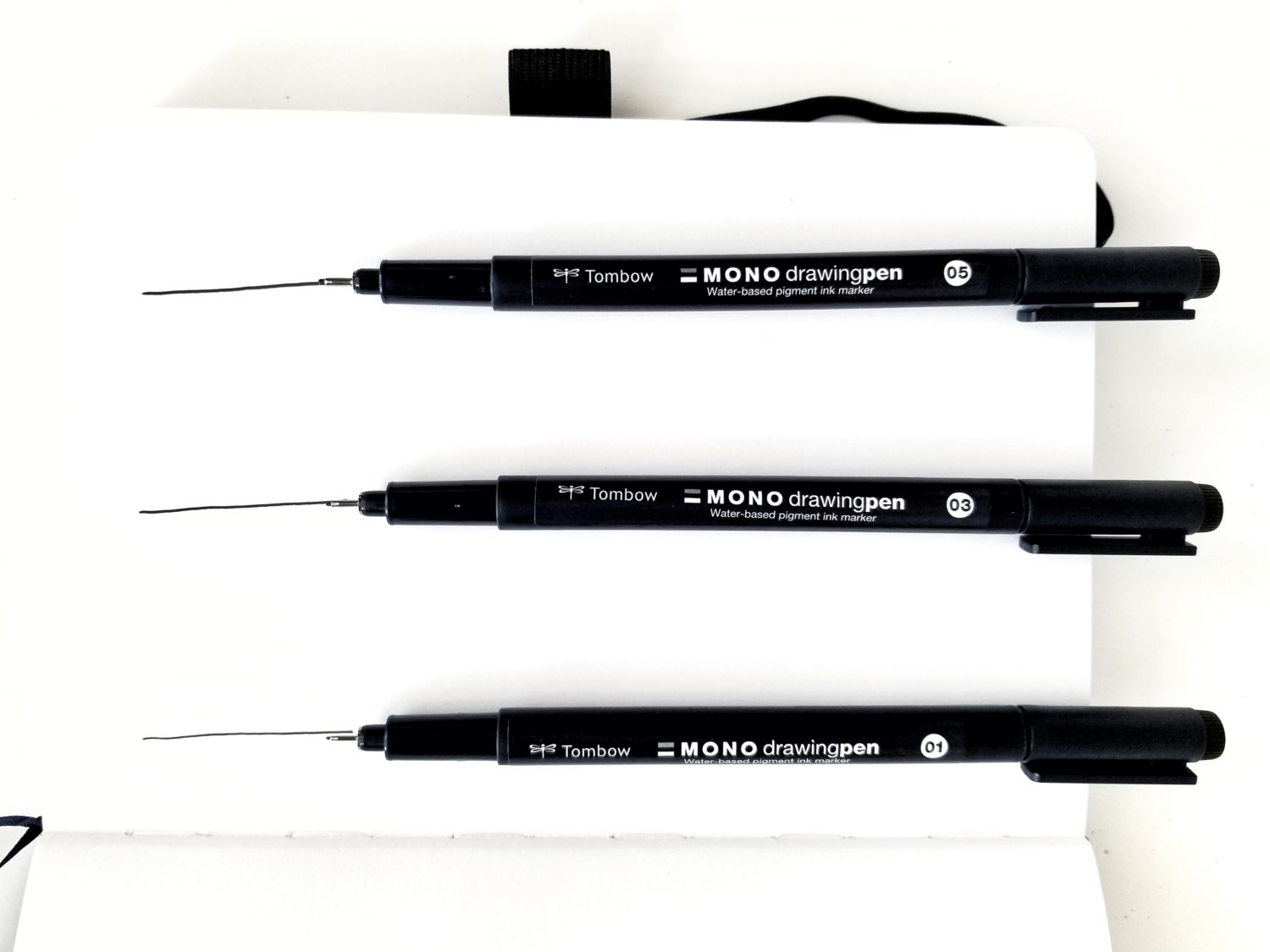 Use @tombowusa MONO Drawing Pens for continuous line drawing with @graceannestudio!