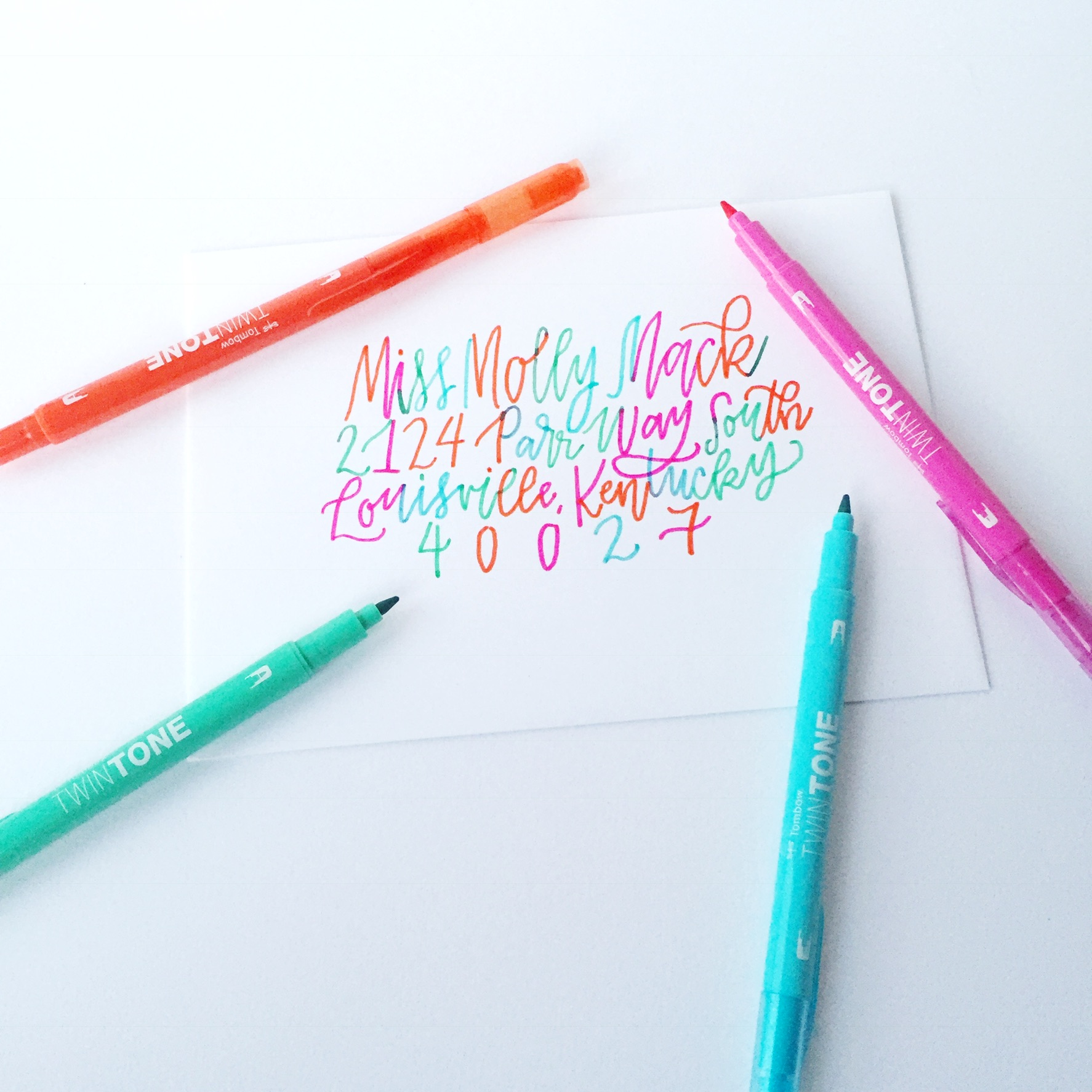 Lauren Fitzmaurice of @renmadecalligraphy teaches you 10 Happy Mail Hacks to use with your Tombow USA products! Use these tips and tricks to make a fun and creative envelope in 10 minutes or less! For more lettering tips and tricks check out renmadecalligraphy.com.
