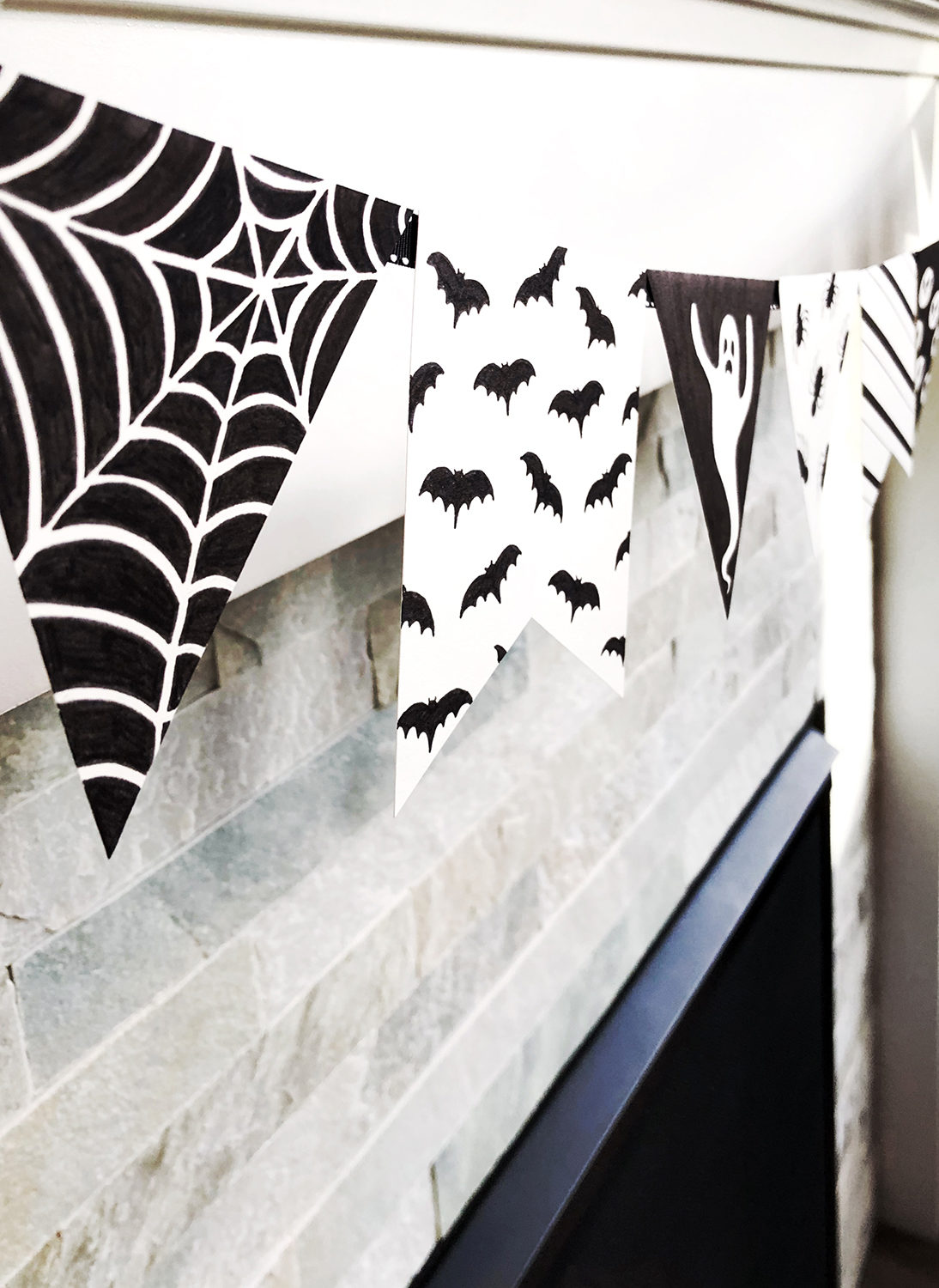 DIY Black and White Halloween Banner by Jessica Mack on behalf of Tombow