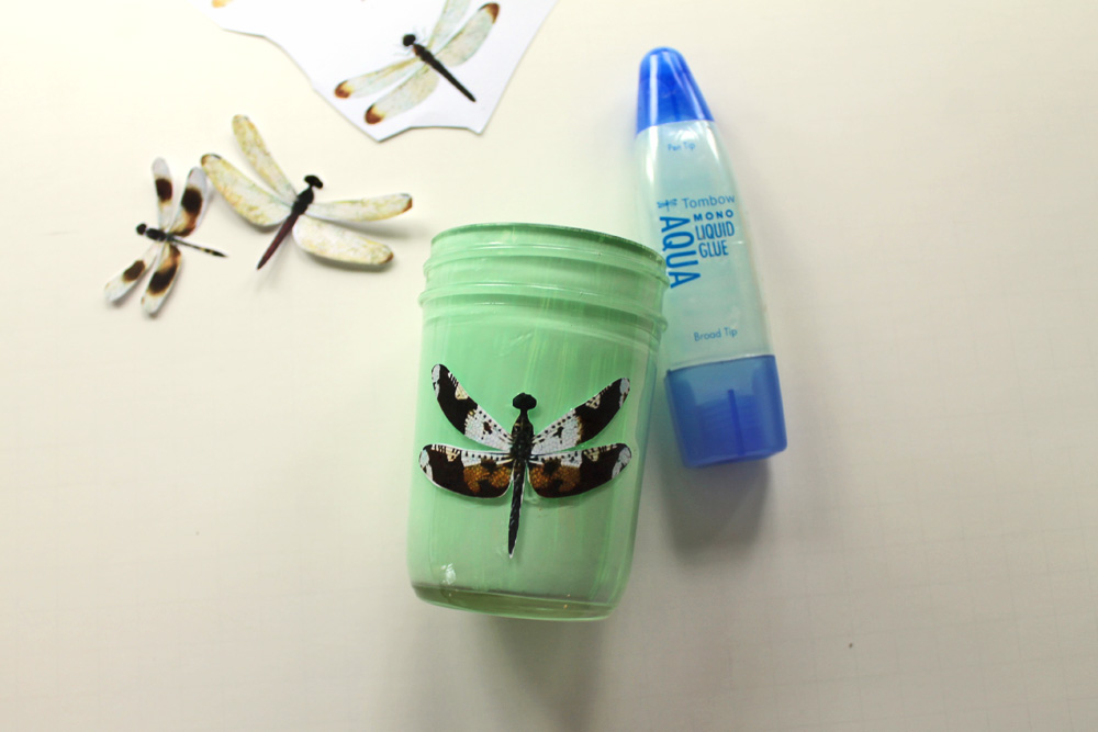 Restyle glass jars for Spring following this tutorial by @punkprojects and @tombowUSA! 