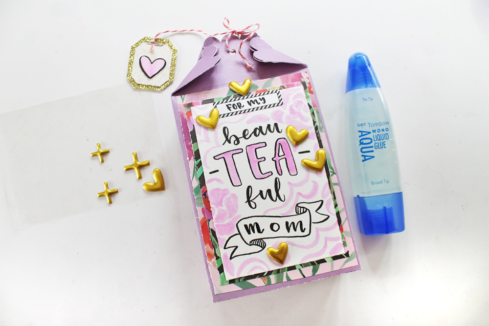 Mother's day is coming up! Make you mom a handmade Mother's Day Tea Gift Bag using this tutorial by @studiokatie on the @tombowusa blog. #tombowusa #mothersday 