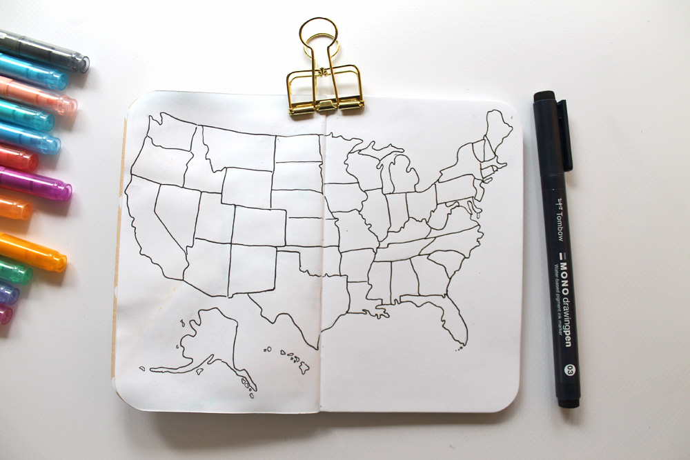 Learn how to easily draw maps in your Traveler's Notebook Travel Journal using this tutorial by @studiokatie on the @tombowusa Blog.