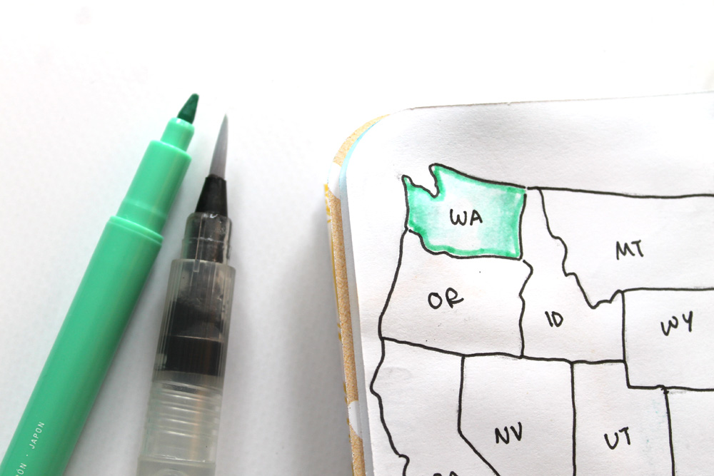 Learn how to easily draw maps in your Traveler's Notebook Travel Journal using this tutorial by @studiokatie on the @tombowusa Blog.