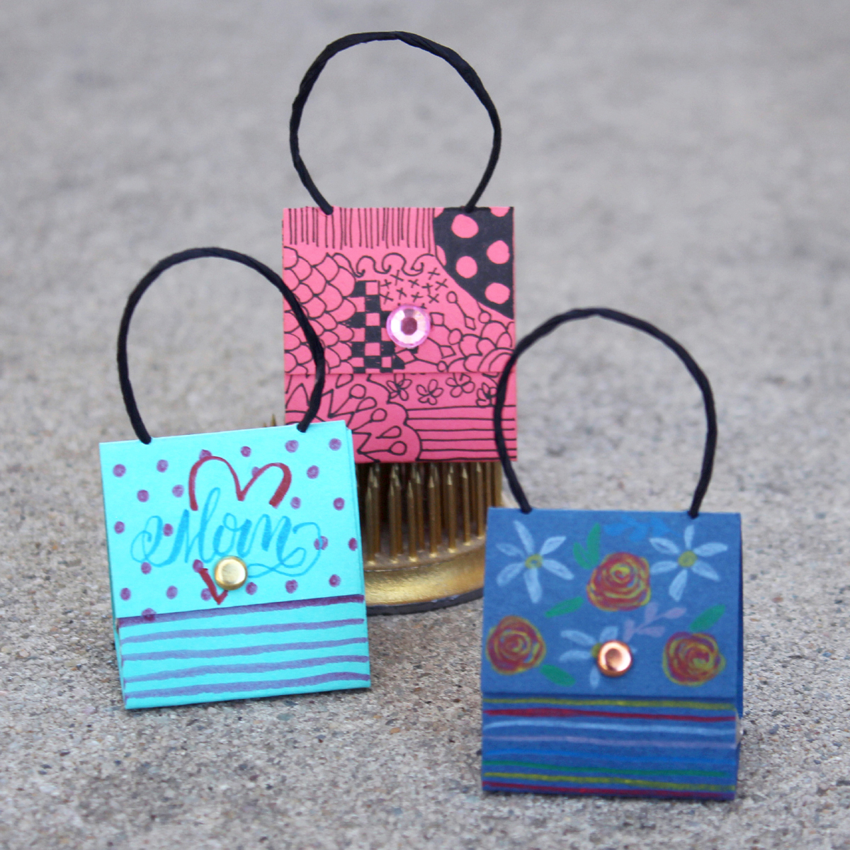 Mini Purse Hershey's Nuggets Paper favors perfect for Mother's day, party favors or cute place settings
