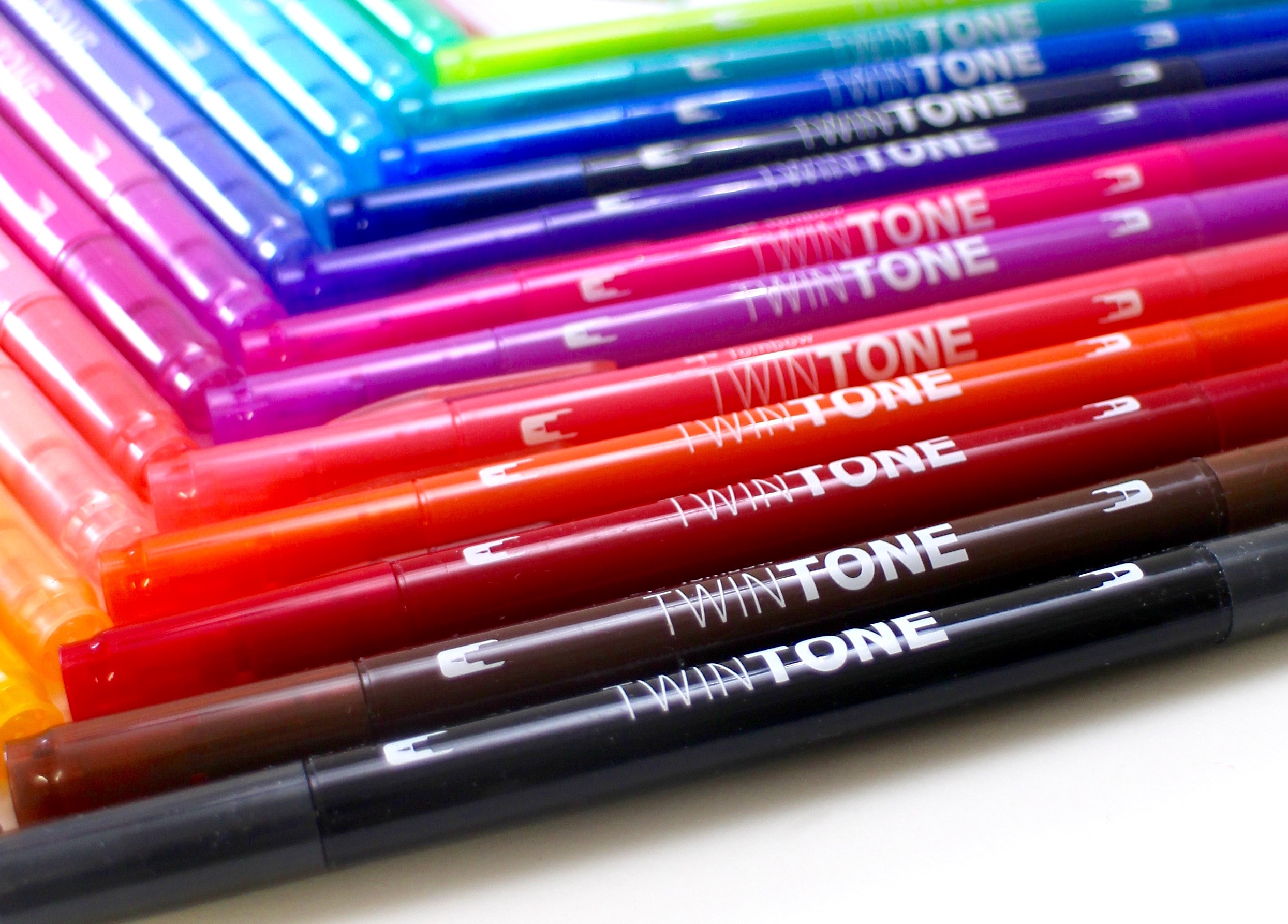 Tombow TwinTone Pastels Dual-Tip Marker Set