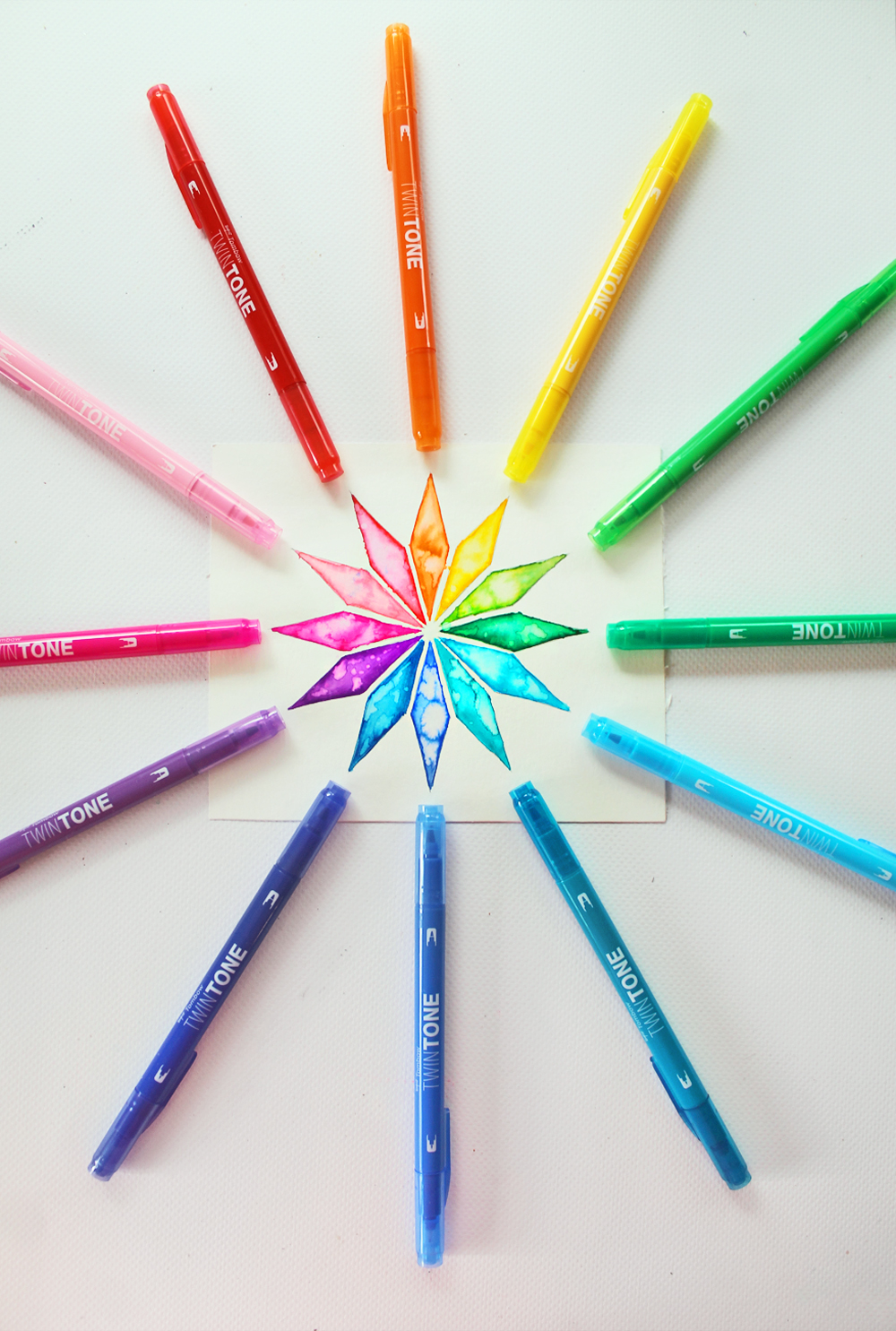 Learn how to "paint" Geometric Rainbow Art using the new Tombow TwinTone Rainbow set with this tutorial by @studiokatie on the @tombowusa blog. #tombowusa #rainbow #watercolor