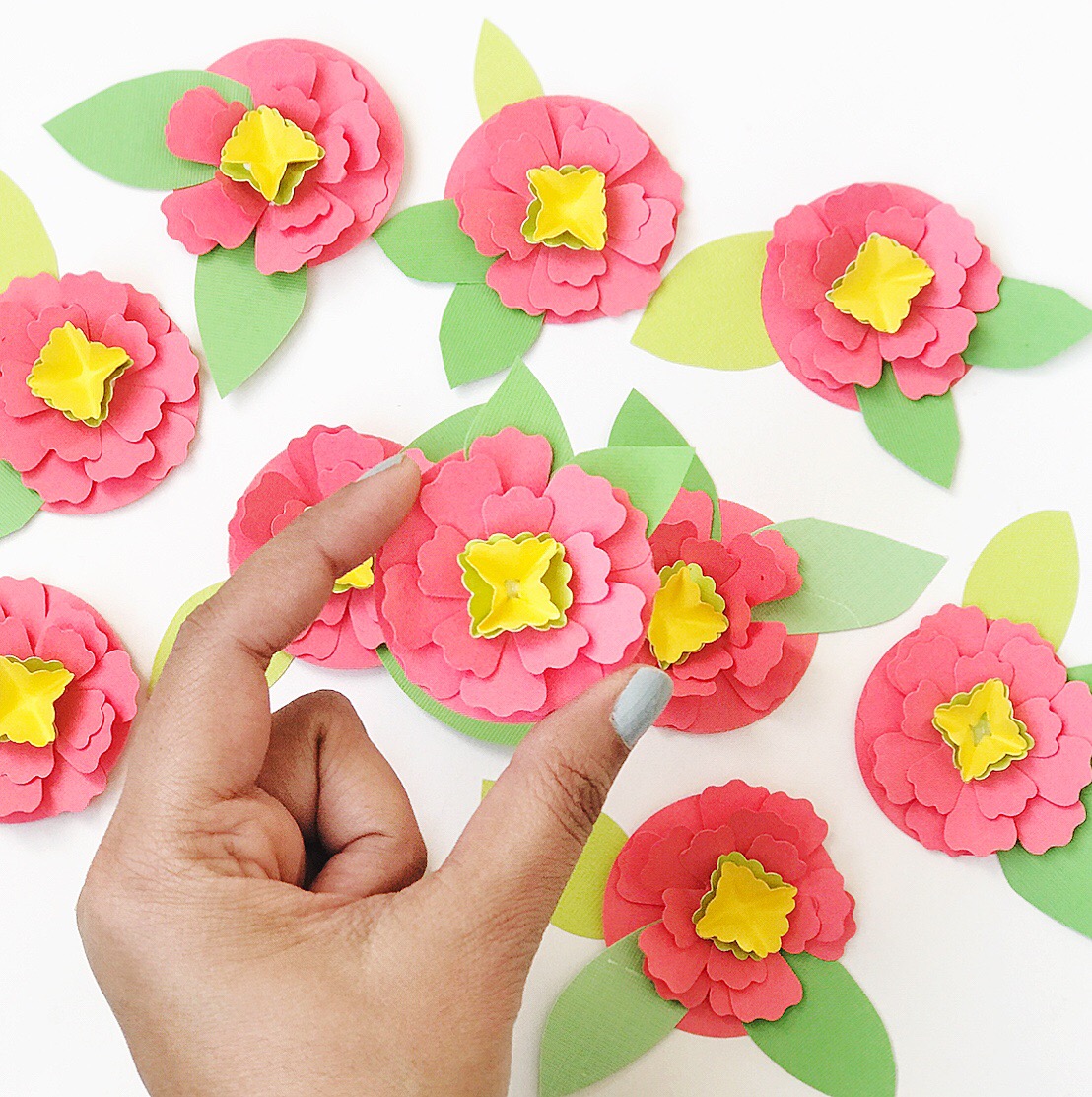 Small Paper Flower Tutorial - Tombow USA Blog