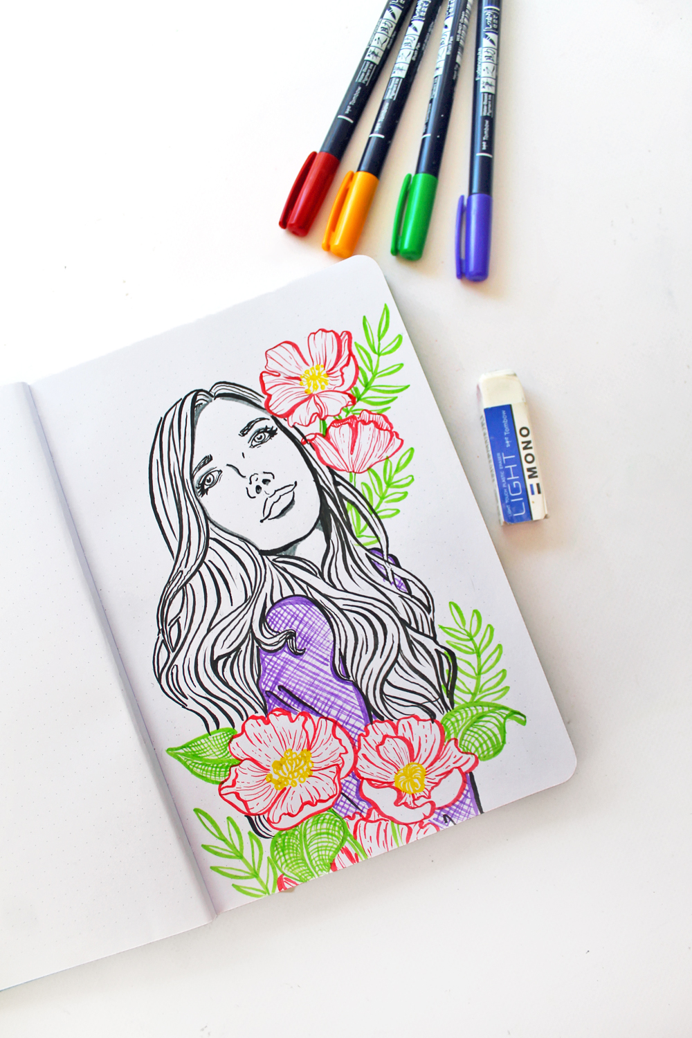 Learn these 5 simple tips for Drawing with Brush Pens using Fudenosuke Color Brush Pens by Katie Smith for the Tombow USA blog.