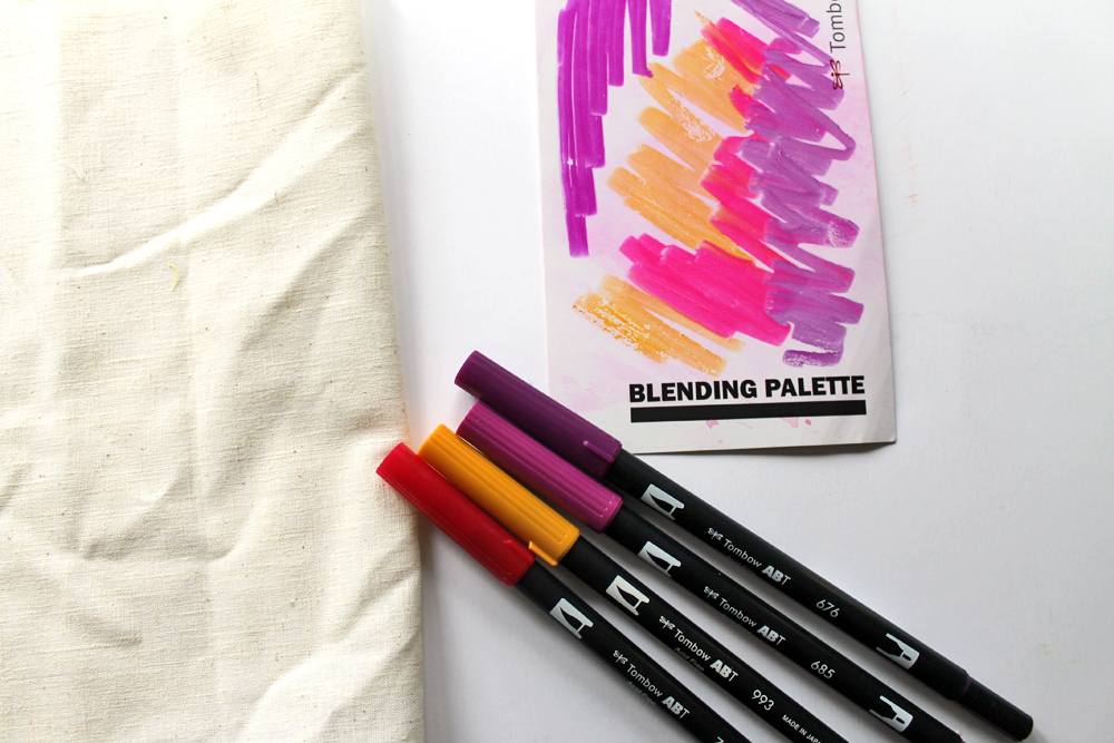 Learn how to dye fabric using @tombowusa Dual Brush Pens with this tutorial by @punkprojects