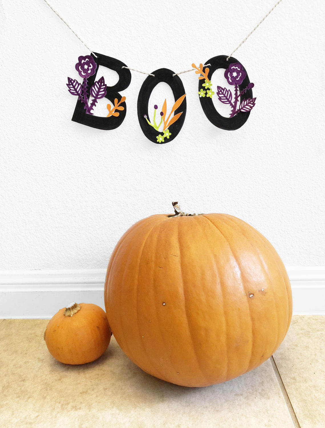 Halloween Decoration Floral Boo Banner