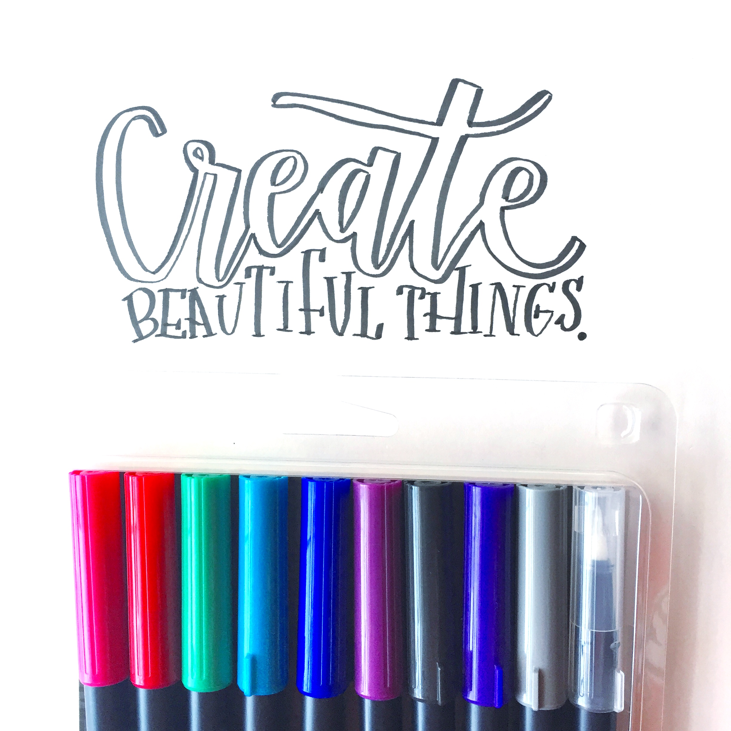 Lauren Fitzmaurice of @renmadcalligraphy gives you tips and tricks on how to create fun patterned lettering using the new Tombow Dual Brush Pen Galaxy and Pastel Palettes. For more tips and tricks, check out renmadecalligraphy.com.
