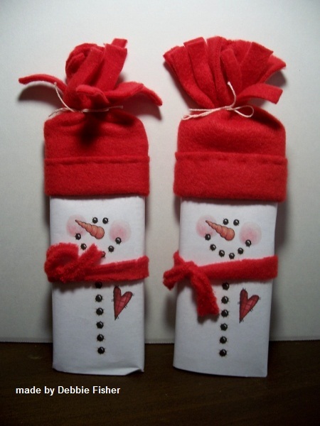 http://blog.tombowusa.com/wp-content/uploads/files/snowmen-candybars.jpg