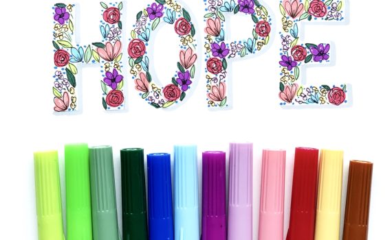 Learn how to create 3D Floral Letters with Adrienne from @studio80design!